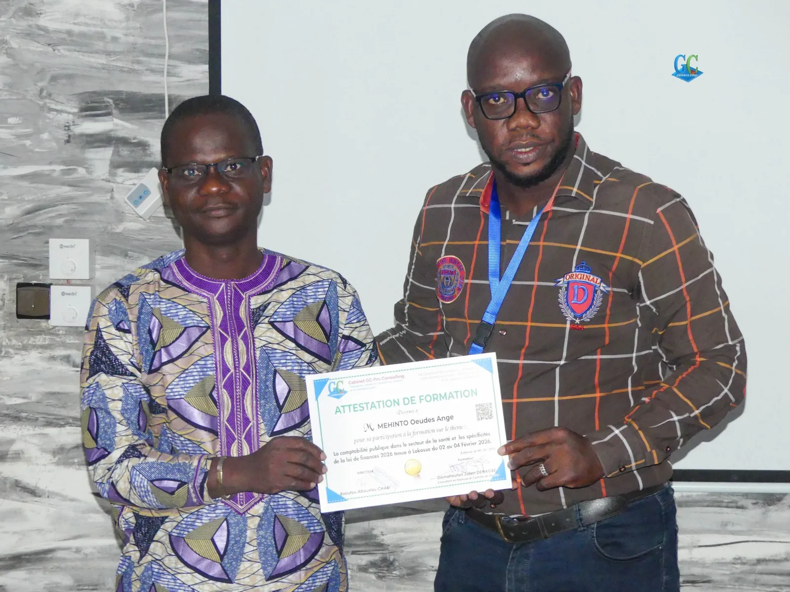 Remise d'attestation de participation