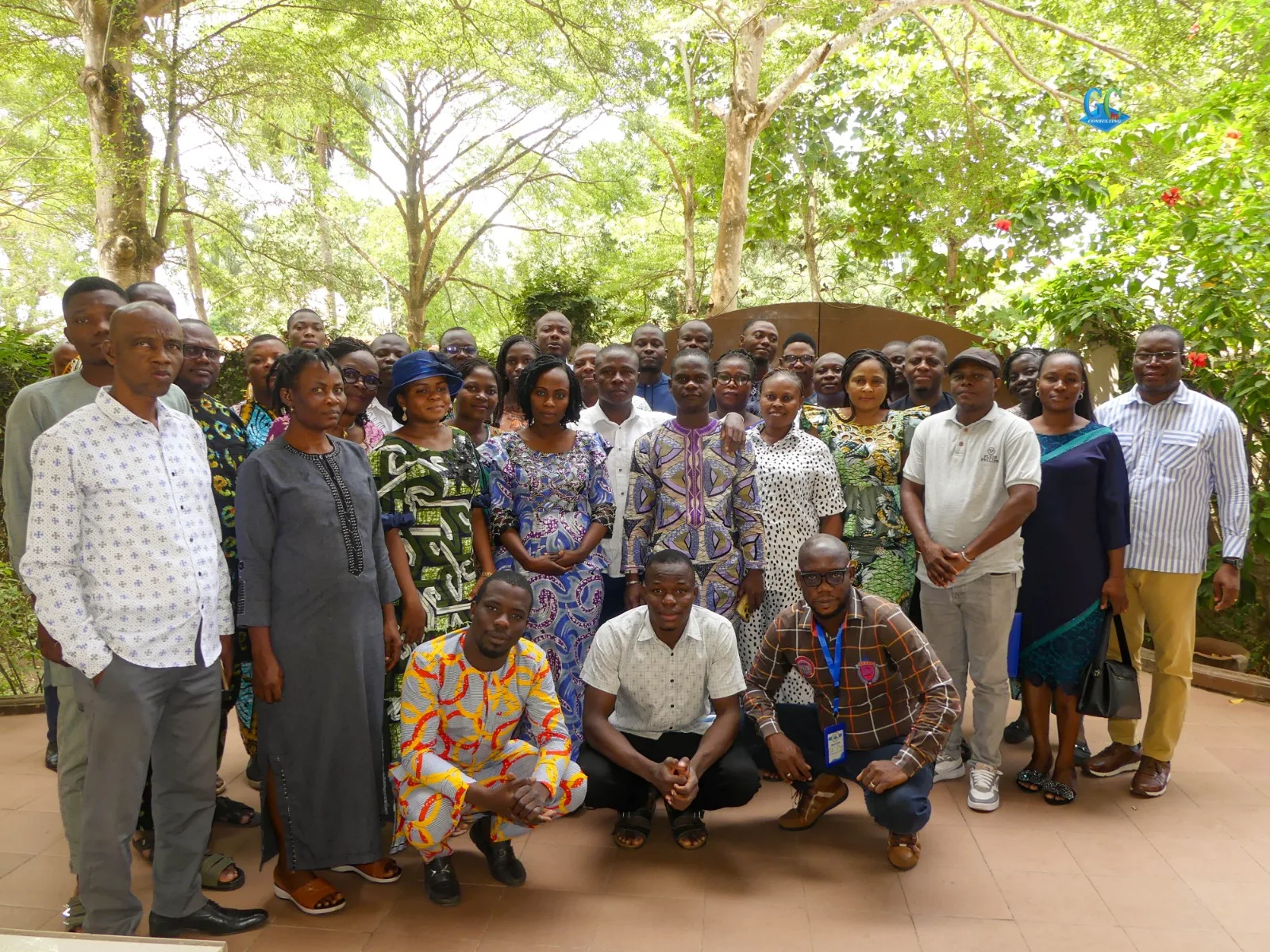 Photo de famille à la fin de la formation